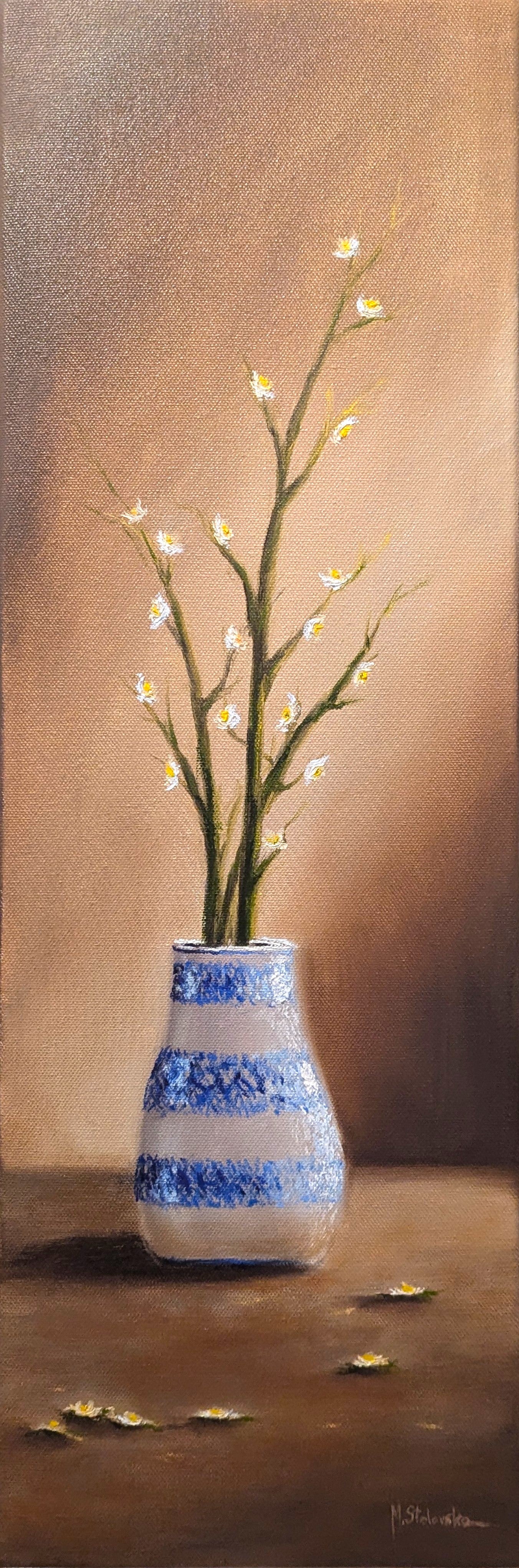 Little Sparkles - original oil painting by Marta Stolarska, sparkly white vase with blue design and delicate white blossom in directional light, 20x60cm deep edge canvas